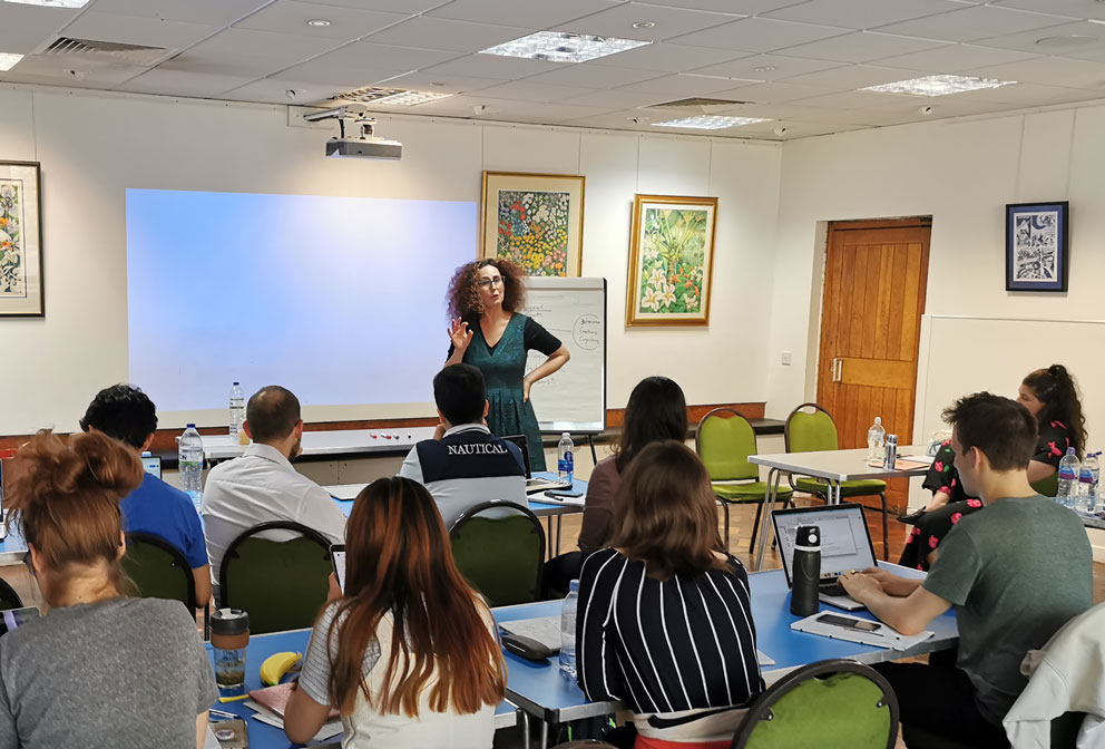 Aliza Samorly teaching a class of students